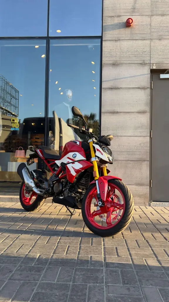 BMW G 310 R
